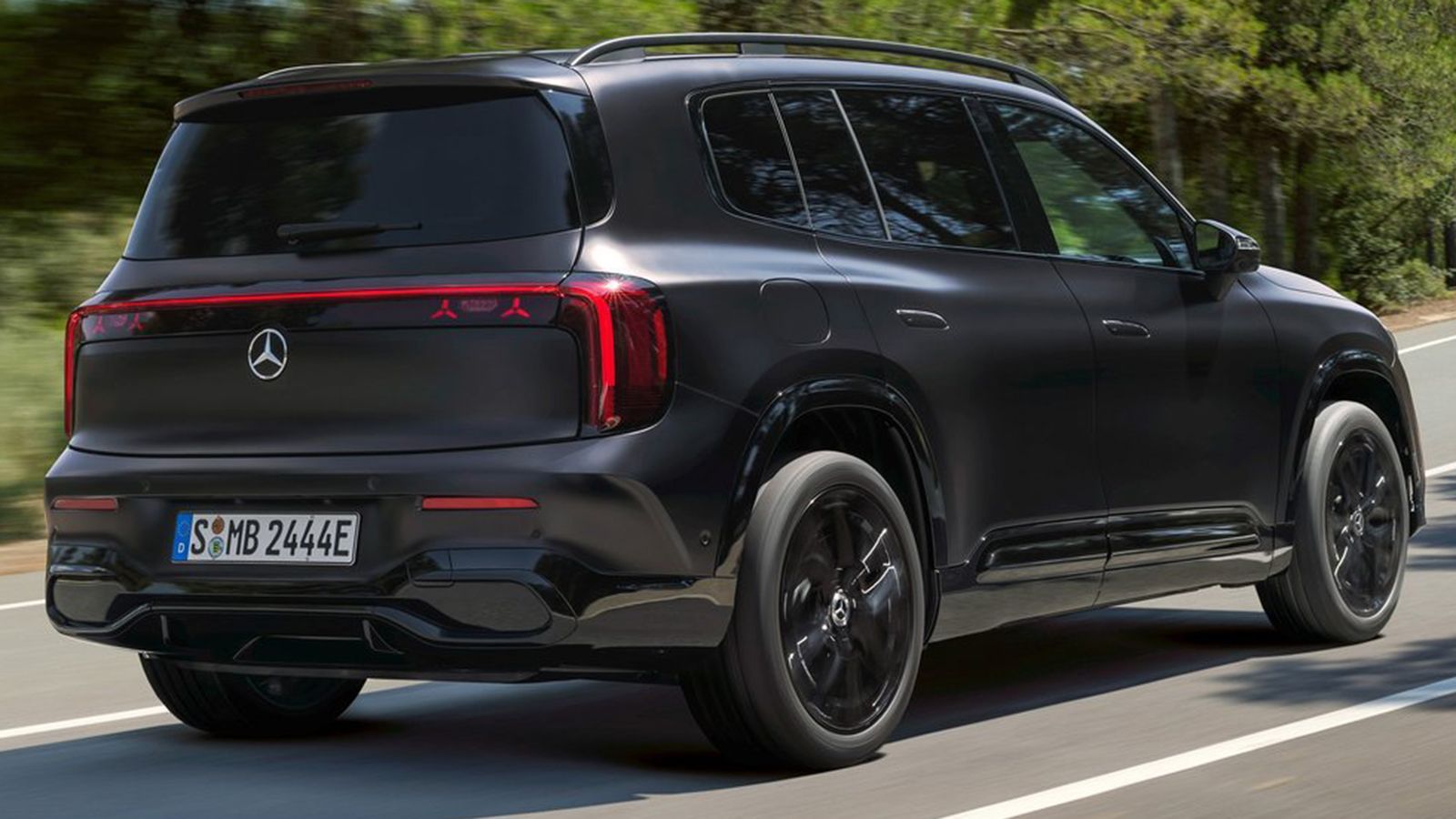 Αυτές είναι οι τιμές της νέας Mercedes GLB Hybrid στην Ελλάδα